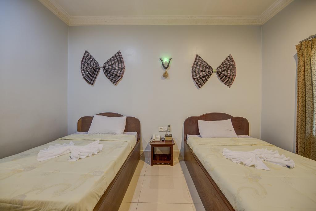 Dv Angkor Villa Siem Reap Exterior foto